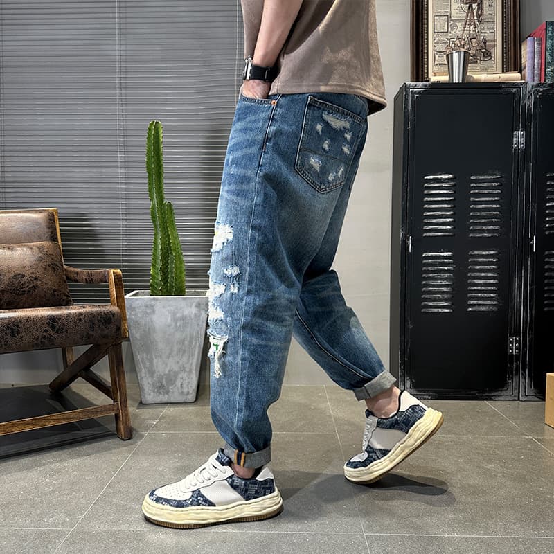 ダメージジーンズ ゆったりシルエット ダメージ加工デニム