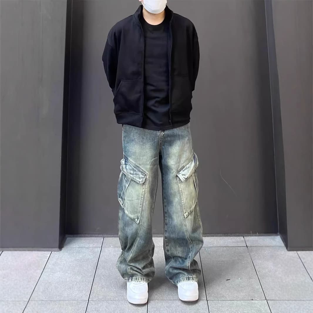ダメージジーンズ ミリタリーポケット加工デニム