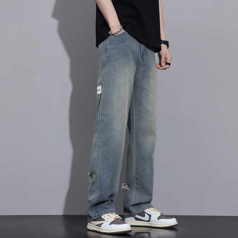 リラックスストレートダメージジーンズ